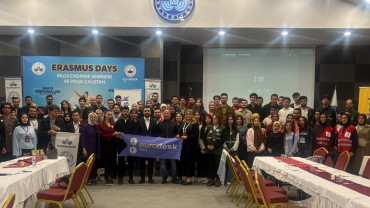 Elazığ Belediyesi Gençlik Meclisi Ev Sahipliğinde Bölgesel Gençlik Buluşması Düzenlendi