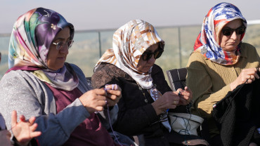 ESMEK'ten Harput Cam Seyir Terası'nda Örgü Etkinliği