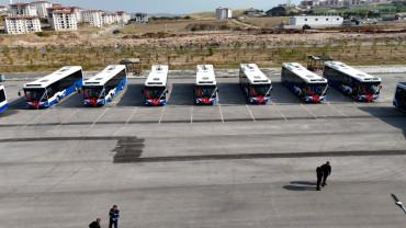 Elazığ Belediyesi 9 Yeni Otobüsle Ulaşım Filosunu Güçlendirdi