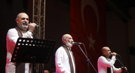Grup Tillo'dan Coşkulu Konser
