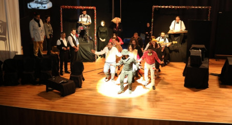 'HARPUT'TA BİR AMERİKALI'  OYUNUNUN BİLETLERİ TÜKENDİ