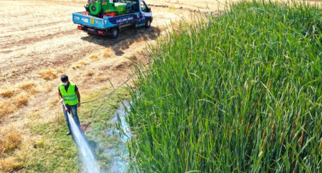 İLAÇLAMA ÇALIŞMALARI ARALIKSIZ DEVAM EDİYOR