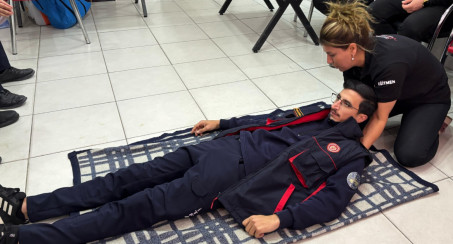 İtfaiye Personeline İlk Yardım Eğitimi