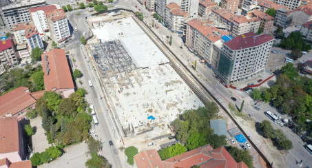 Kent Meydanı ve Yer Altı Otoparkı Projesinde Sona Doğru