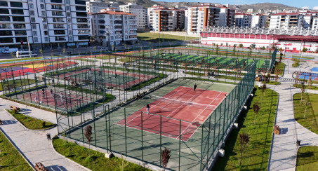 Kentin Her Noktasından Vatandaşları Ağırlayan Spor Köyü, Yepyeni Bir Cazibe Merkezi Oldu