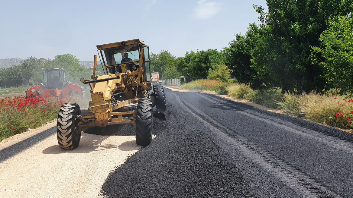 Kızılay Mahallesi'ndeki Asfalt Çalışmaları Devam Ediyor