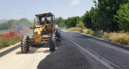 Kızılay Mahallesi'ndeki Asfalt Çalışmaları Devam Ediyor