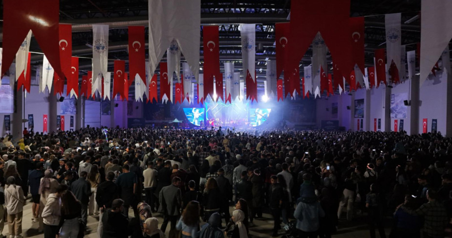 28'İNCİ ULUSLARARASI HAZAR ŞİİR AKŞAMLARI BÜYÜLEDİ