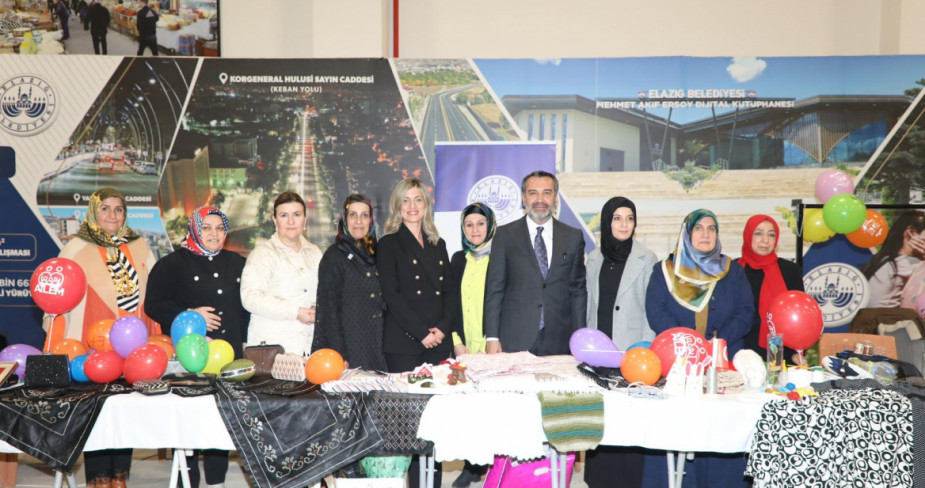 Başkan Şerifoğulları, AileFest’te Ailelerle Buluştu; Genç Çiftin Nikahını Kıydı