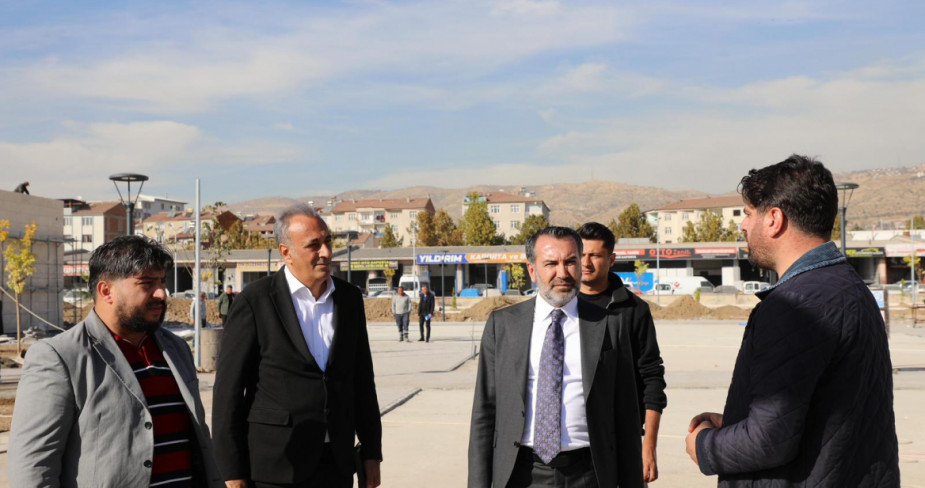 Başkan Şerifoğulları Seksenler Sokağı’nda İncelemelerde Bulundu