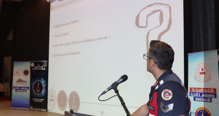 Belediye Personeline Siber Suçlarla İlgili Farkındalık ve Bilinçlendirme Eğitim Semineri