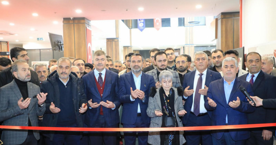 ELAZIĞ BELEDİYESİ KİTAP FUARI KAPILARINI AÇTI