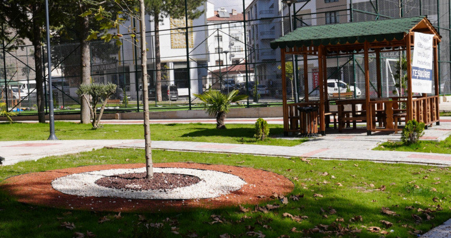 Elazığ Belediyesi, Şehre Yeni Parklar ve Yaşam Alanları Kazandırmaya Devam Ediyor