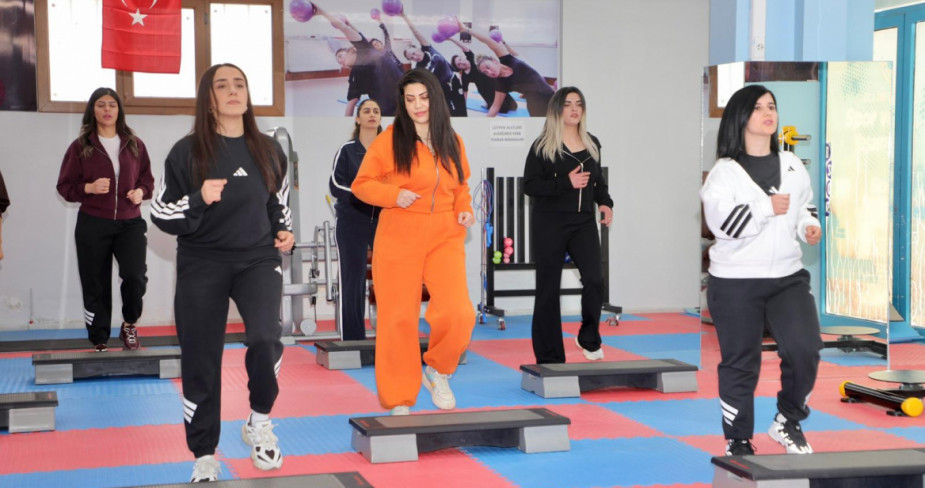 Elazığ Belediyesi, Şehrin Dört Bir Yanında Vatandaşlara Ücretsiz Spor Yapma Fırsatı Sunuyor