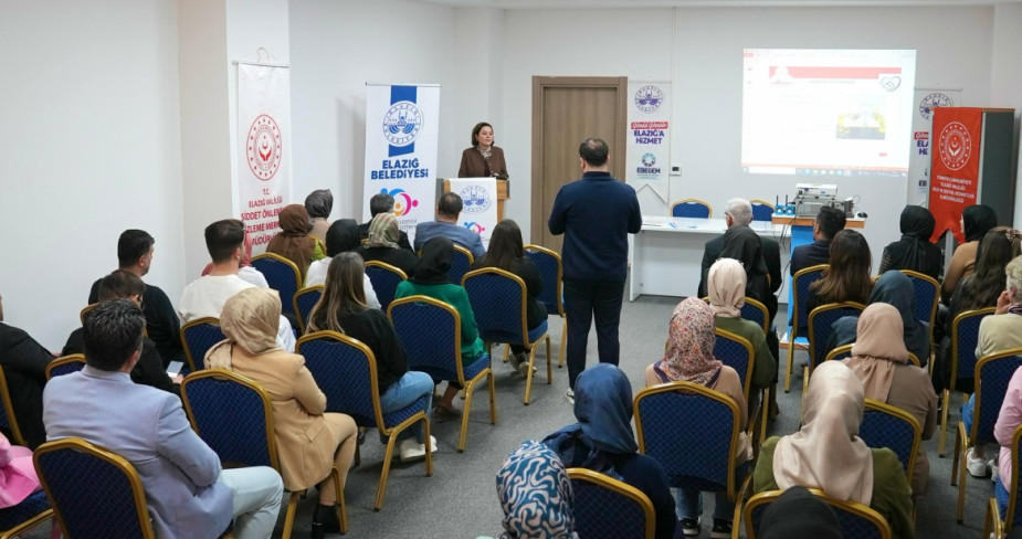 Engelsiz Yaşam Merkezi’nde 