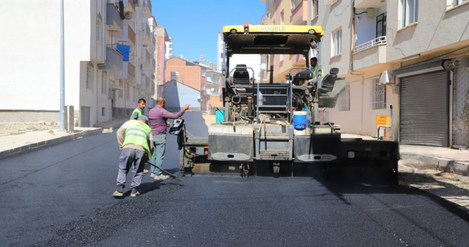 Kültür Mahallesi’nde Yollar Yenileniyor