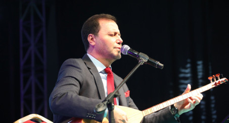 Orhan Hakalmaz Elazığlılara Türkü Ziyafeti Sundu