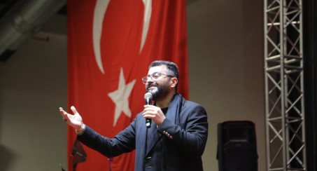 Serhat Yabancı Elazığlılarla Buluşuyor