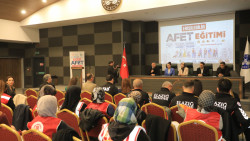 Tamamlanan 'Erişilebilir Afet Eğitimi Projesi'nin Söyleşi Ve Sertifika Programı Yapıldı