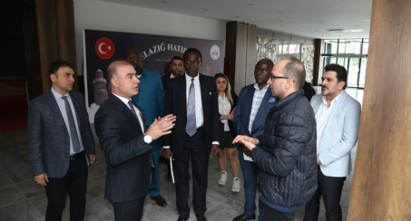 Uganda Cumhuriyeti Çevre ve Şehircilik Bakanlığı Yetkilileri Elazığ'da