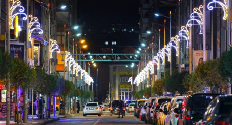 VALİ FAHRİ BEY IŞIL IŞIL