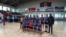 Voleybol Takımımız Grubunu Namağlup Şampiyon Olarak Tamamladı