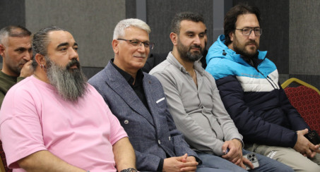 Yayınevi Temsilcileri Elazığ'ın Kitap Fuarı'na Olan İlgisinden Memnun