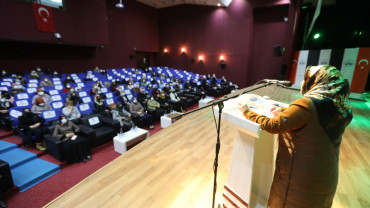 Elazığ Belediyesi Gençlik Ve Kadın Meclisleri