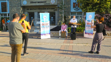 SOKAKLA İÇ İÇE BİR KÜLTÜR SANAT ŞEHRİ