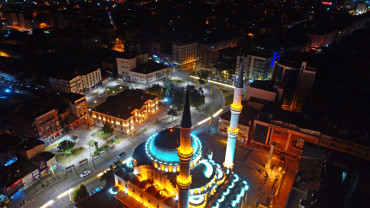 15 TEMMUZ DEMOKRASİ MEYDANI VE YER ALTI OTOPARKI