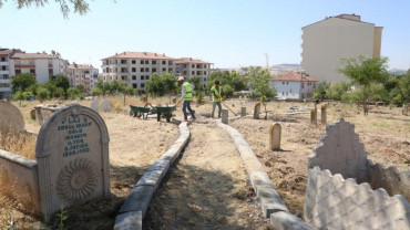 Asri Mezarlık ve Harput Mezarlığında Çevre Düzenlemesi