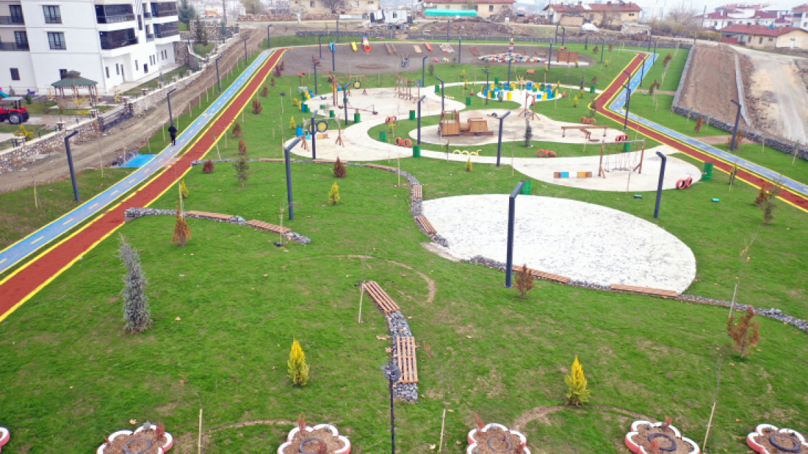 GERİ DÖNÜŞÜM PARKI