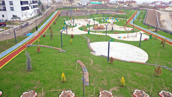 GERİ DÖNÜŞÜM PARKI