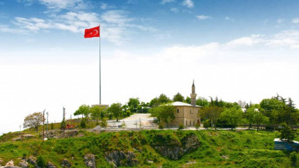 Binlerce Yıllık Aşkın Adısın Sen